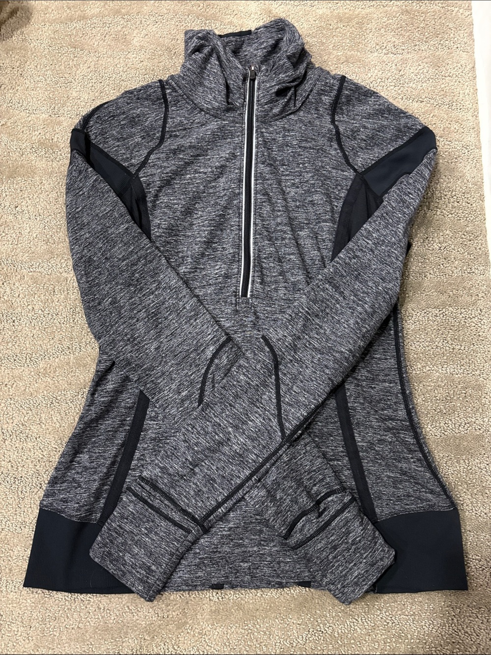 Lululemon Heather Gray Half-Zip Athletic Pullover size 8